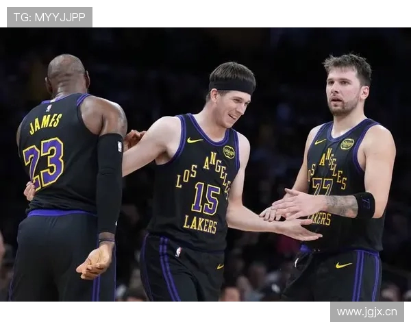 掘金湖人马刺连胜拉开差距火箭两连败追赶形势严峻西部排名之争激烈